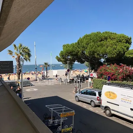 Le De La * Arcachon
